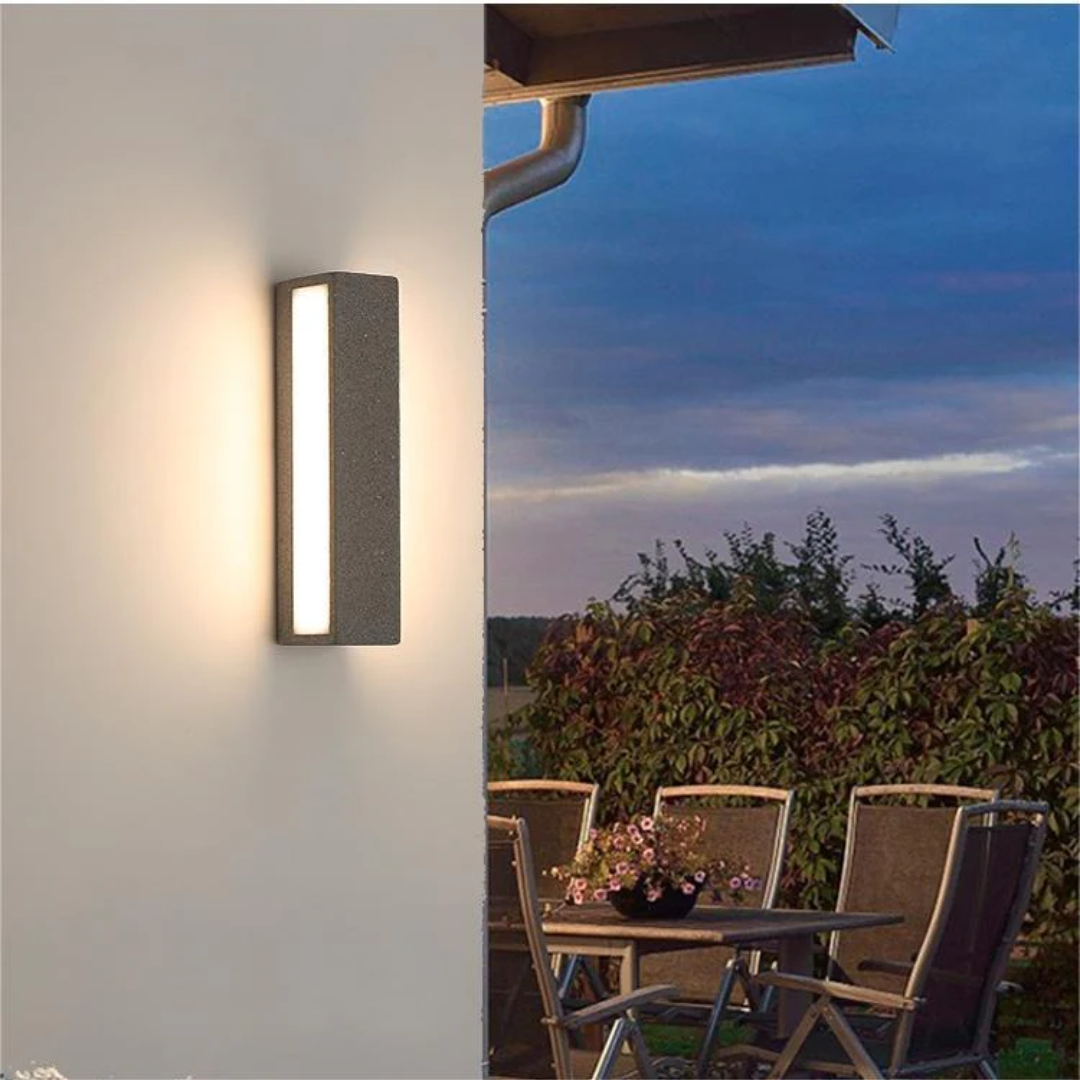 Revos - Stijlvolle LED Buiten Wandlamp