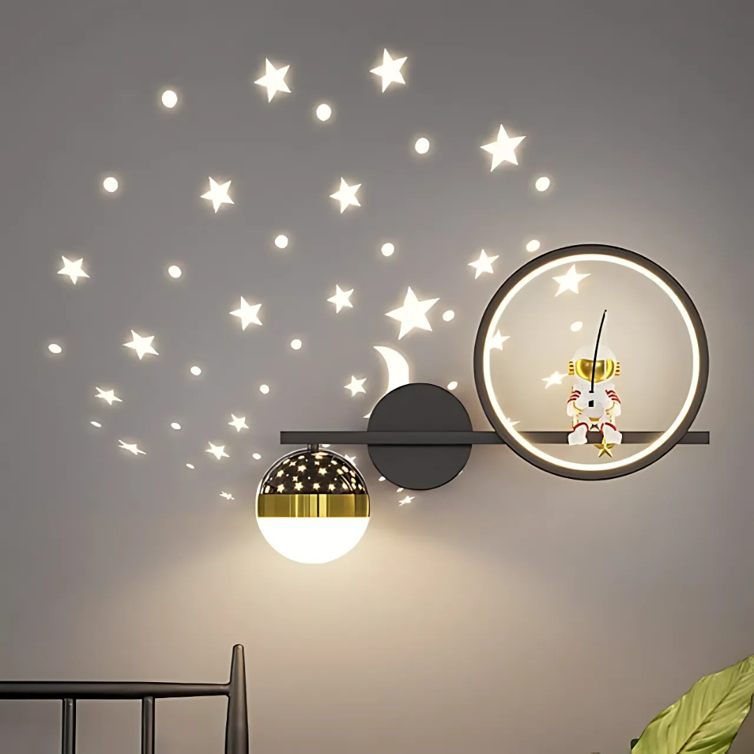 Vyren - Astronaut LED Wandlamp
