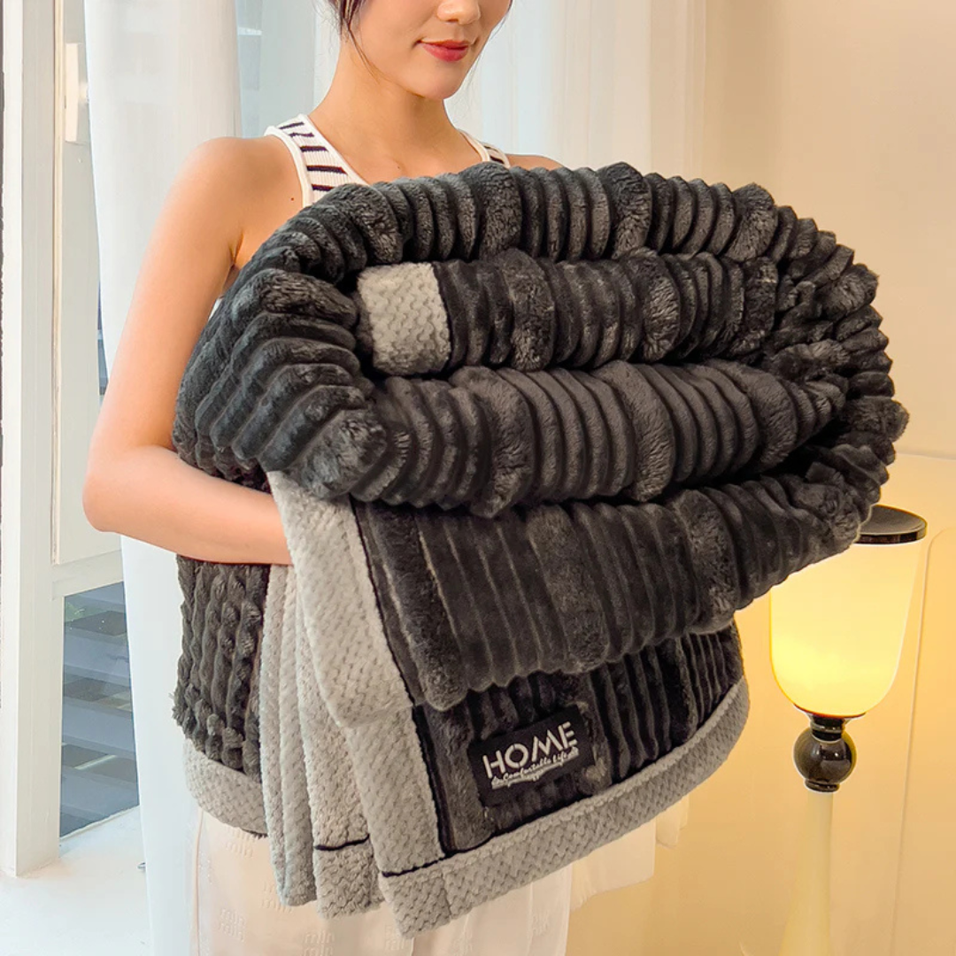 Cuddle – Warme Pluche Winterdeken voor Bed & Bank