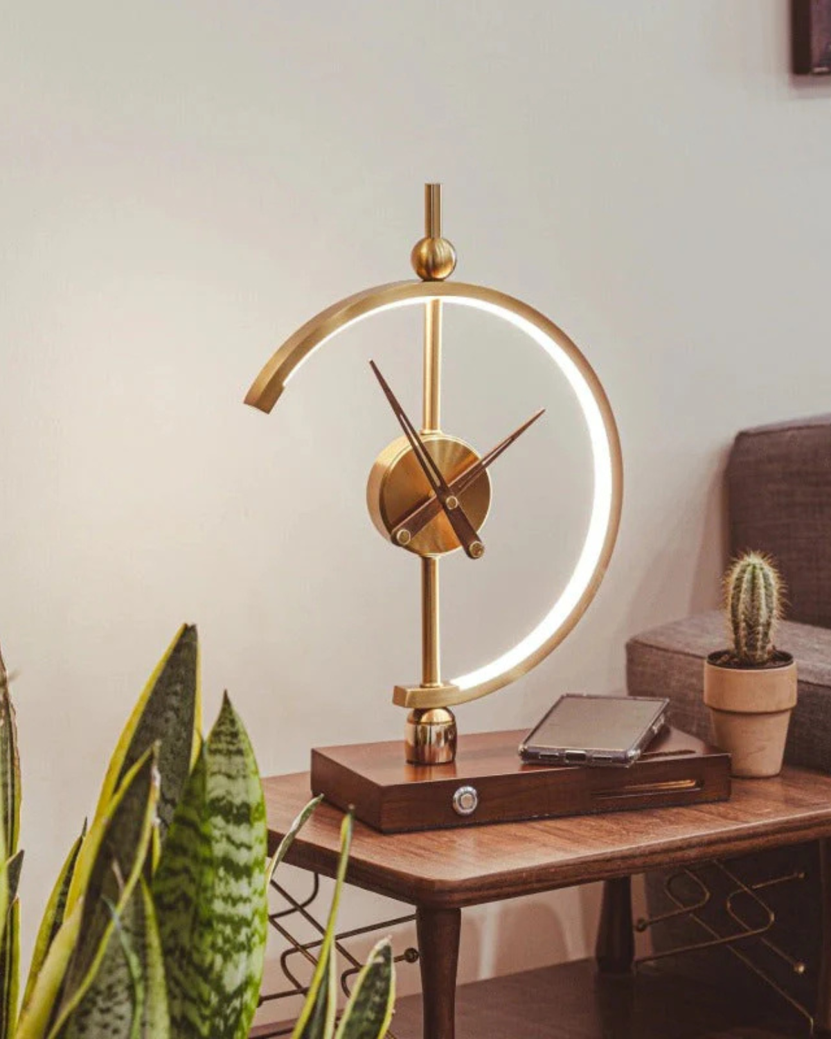 Iserra - Tafellamp Moderne Minimalistisch LED Sfeerverlichting