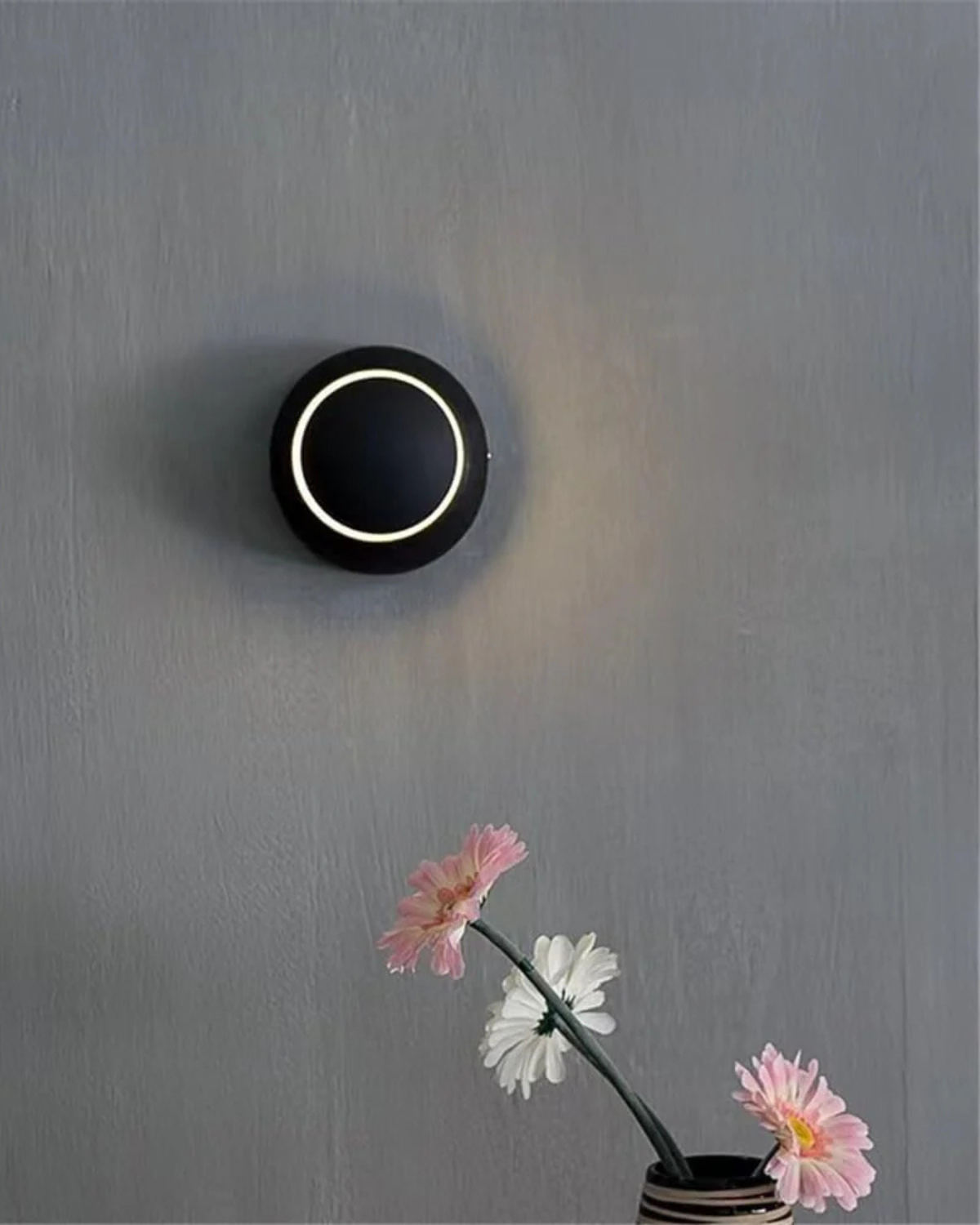 Melthia - Moderne Wandlamp met Halo Lichtcirkel Sfeerverlichting