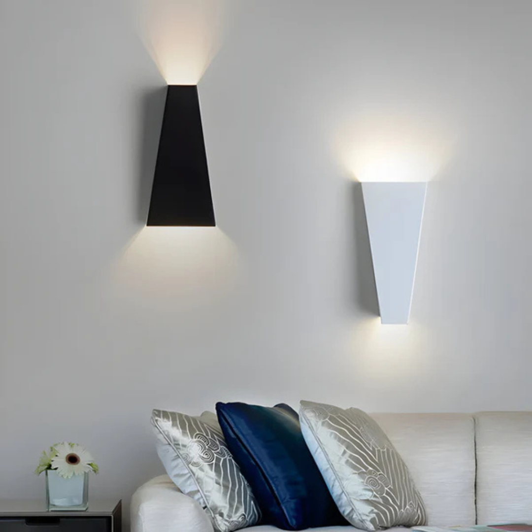 Hades - Minimalistische LED Wandlamp