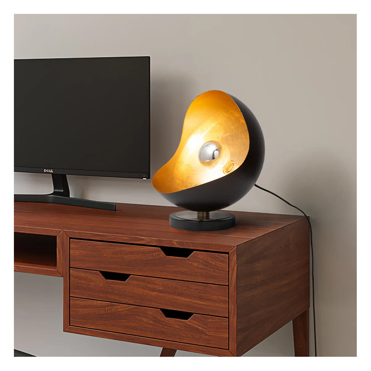 Bella marmorbordlampe
