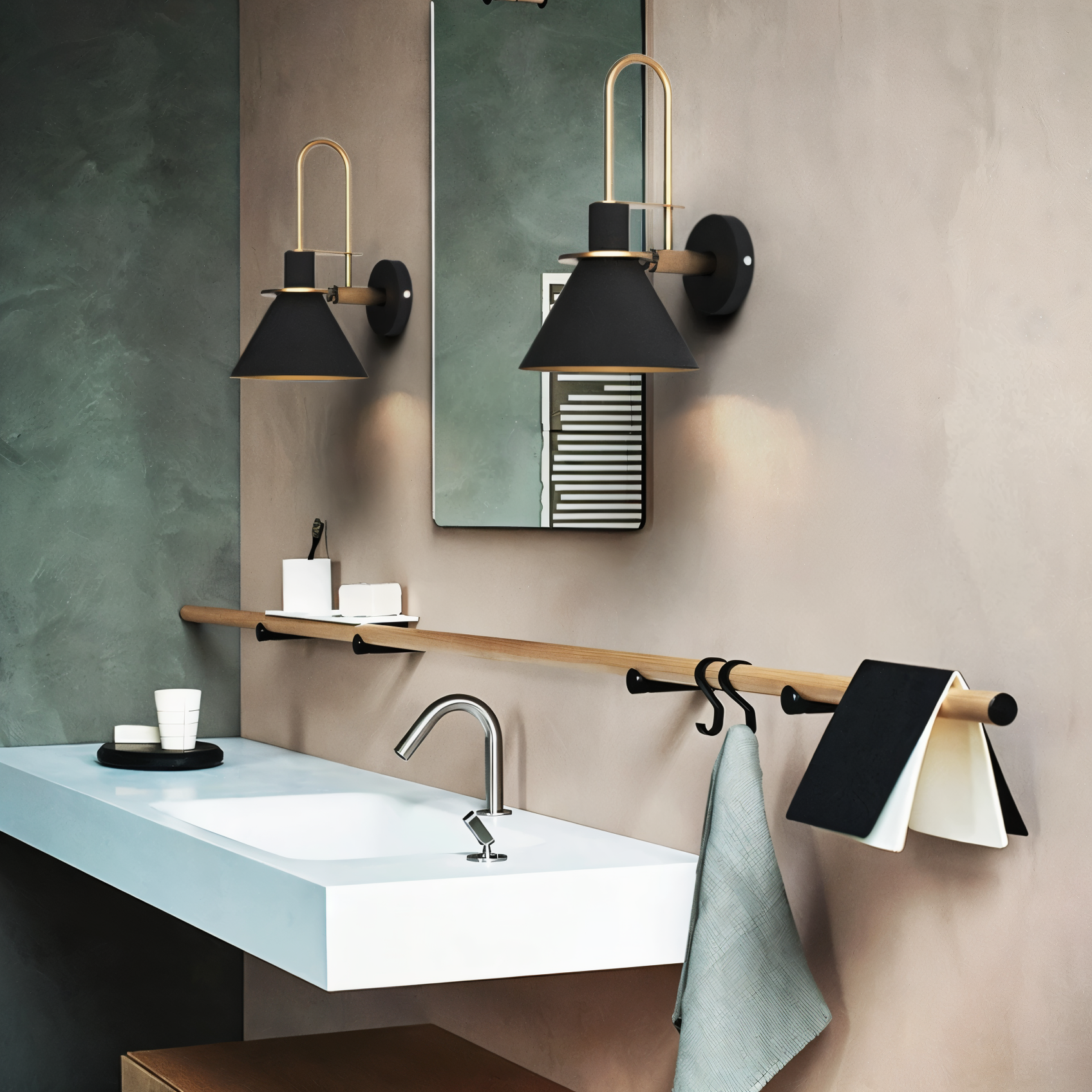 Zoralia - Postmoderne LED Wandlamp met Trompetvormig Design