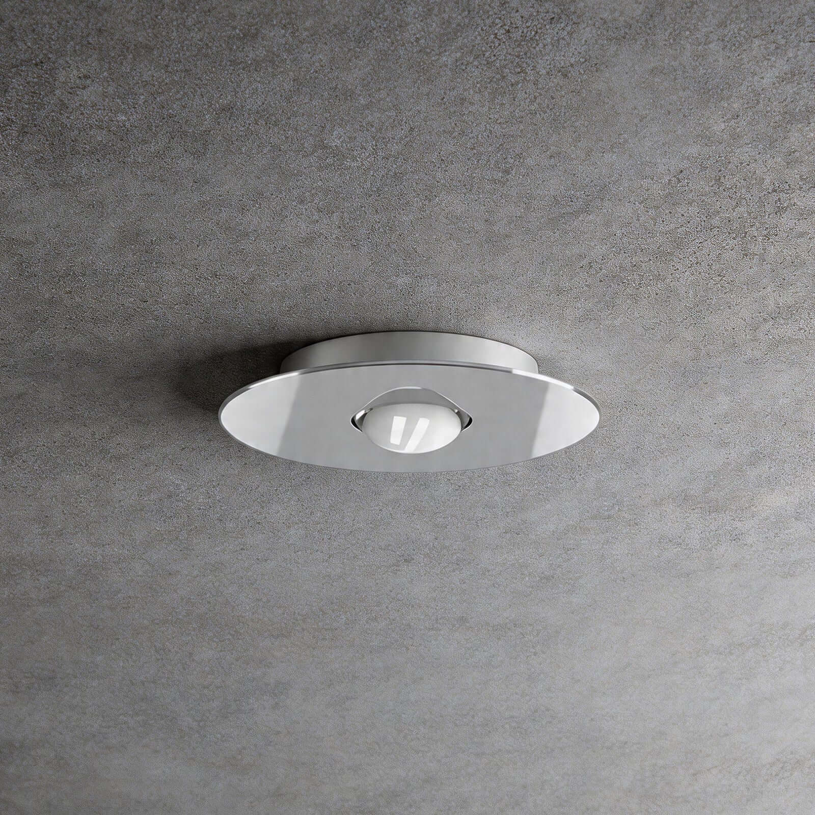 Veluné – Minimalist Ceiling Lamp