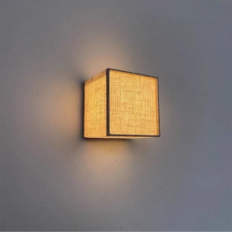 Valyntha - Wandlamp van Stof in Japanse Wabi-Sabi Stijl