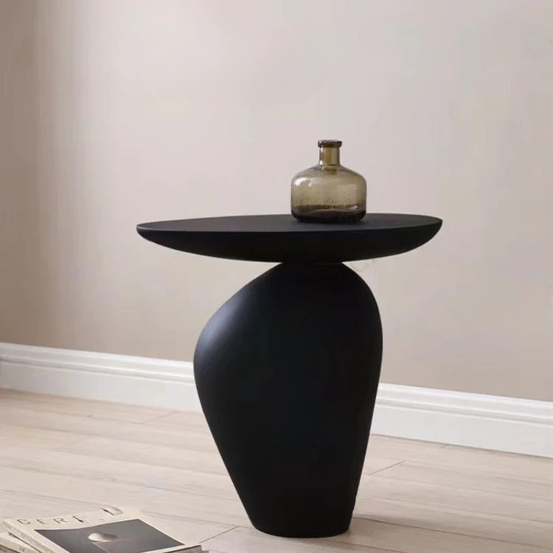 Obsidian - Tavolino da salotto moderno in pietra nera a forma di ciottolo