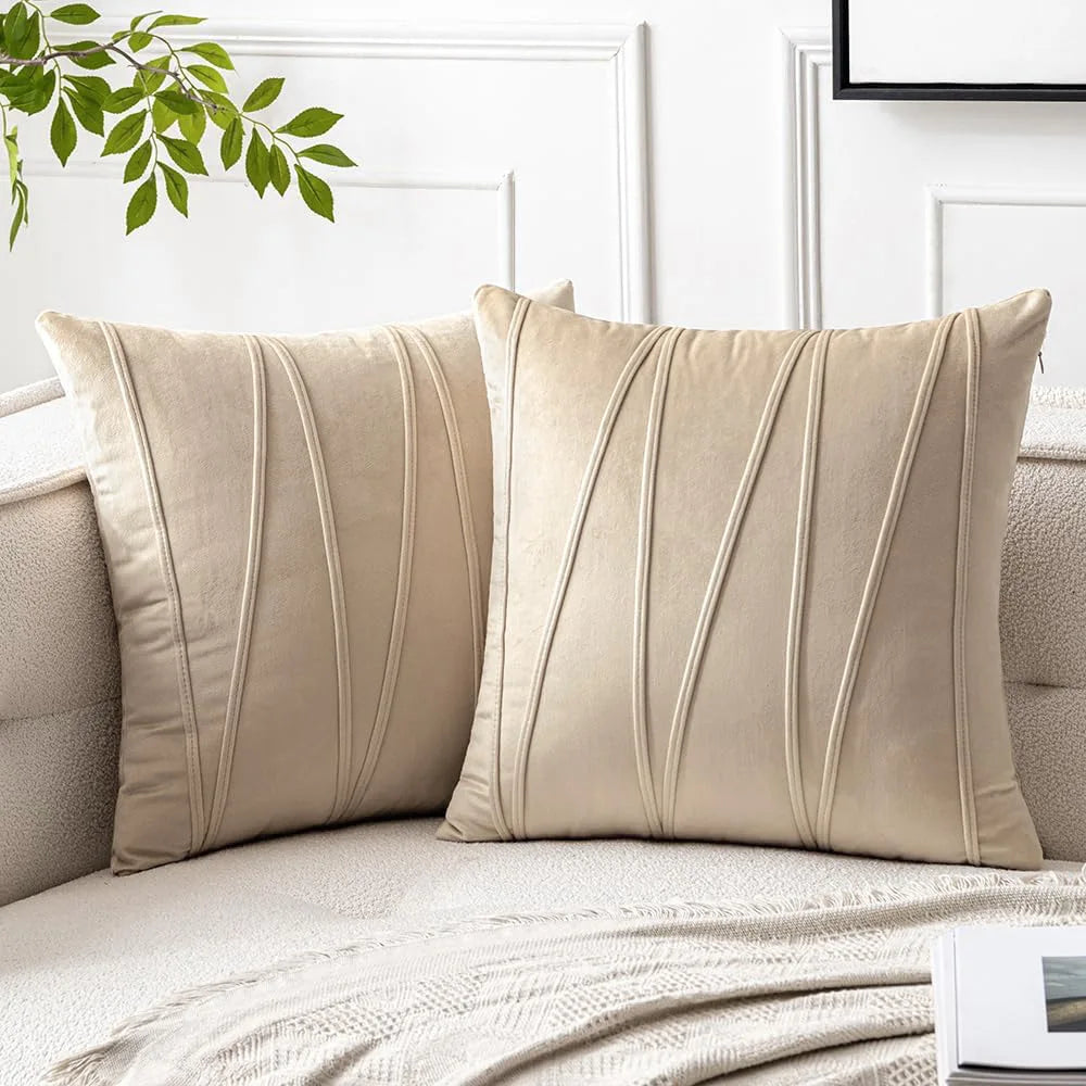 Velmire - Zamatový poťah na vankúš s dizajnom vlnovej línie 45x45 cm