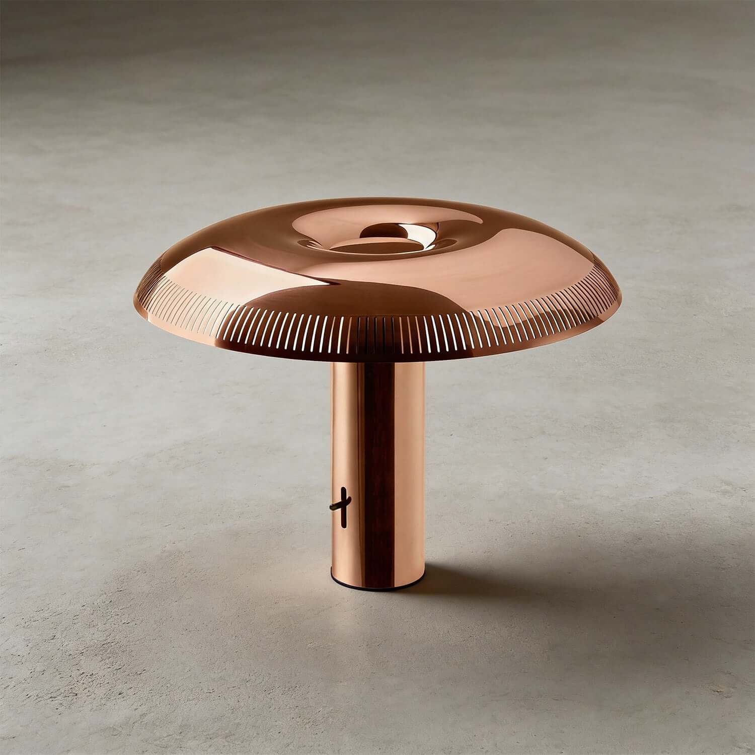 Conmni – Modern Table Lamp