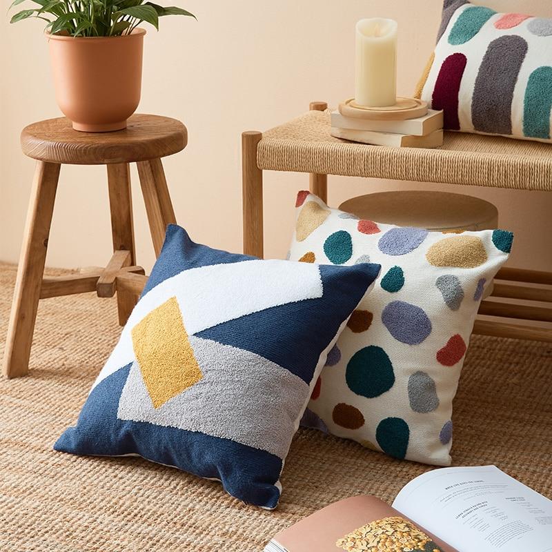 Arthena - Geborduurde Sierkussens met Abstracte Boho Vormen voor Woon- en Slaapkamer