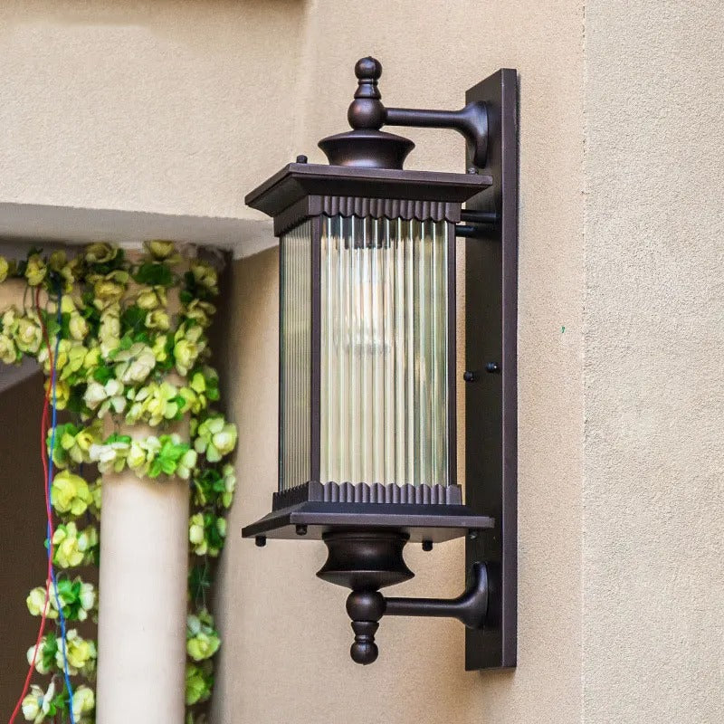 Aureliax – Exterior Lantern Wall Lamp