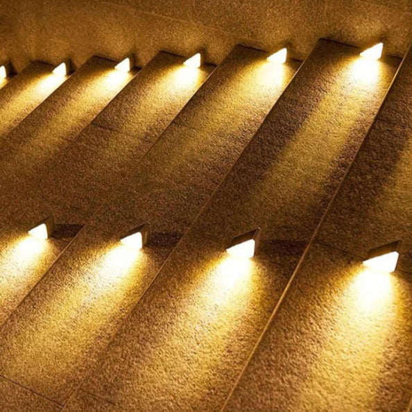 Solvina – Solar LED Trap Lamps for Garden