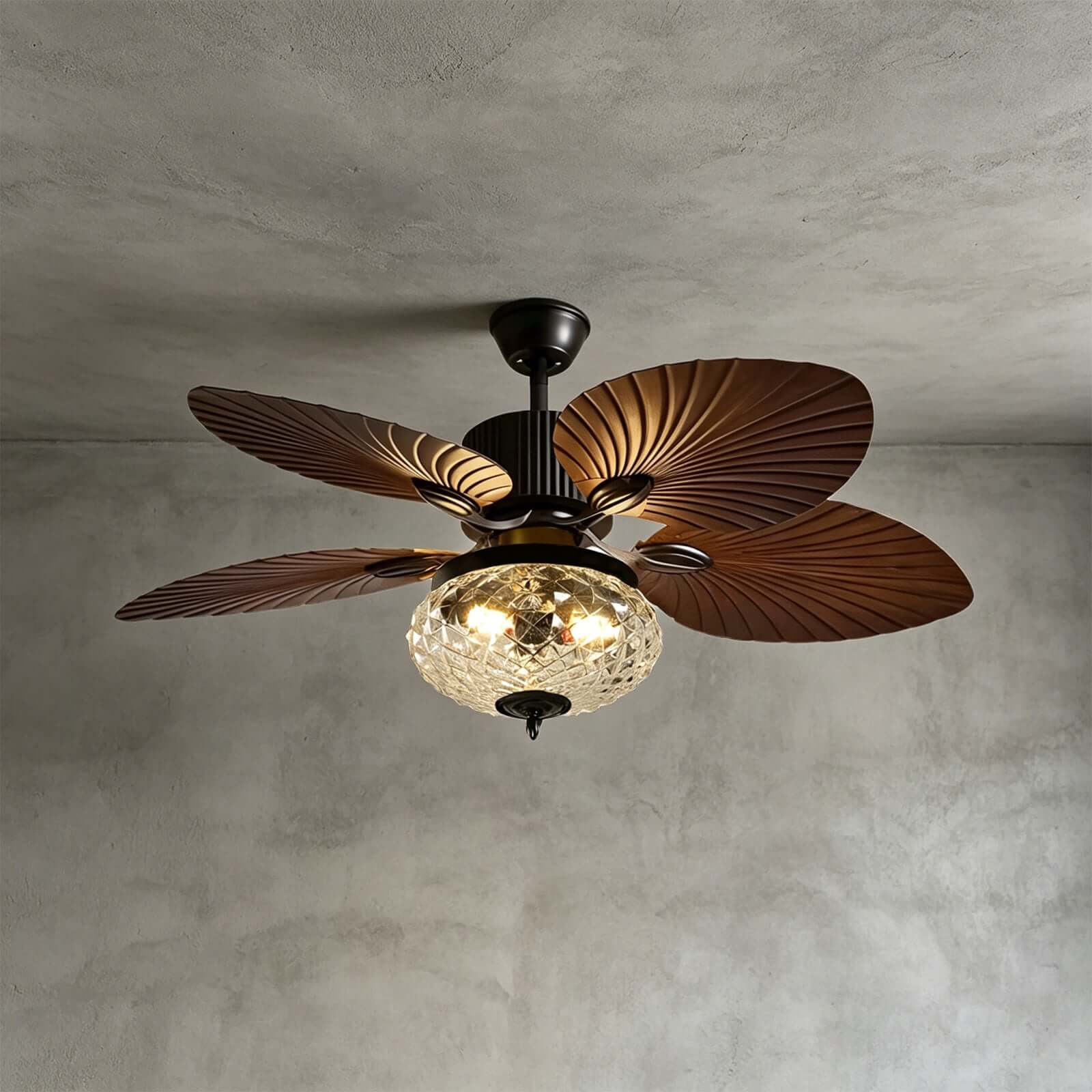Sylvana – Ceiling Fan with Lighting